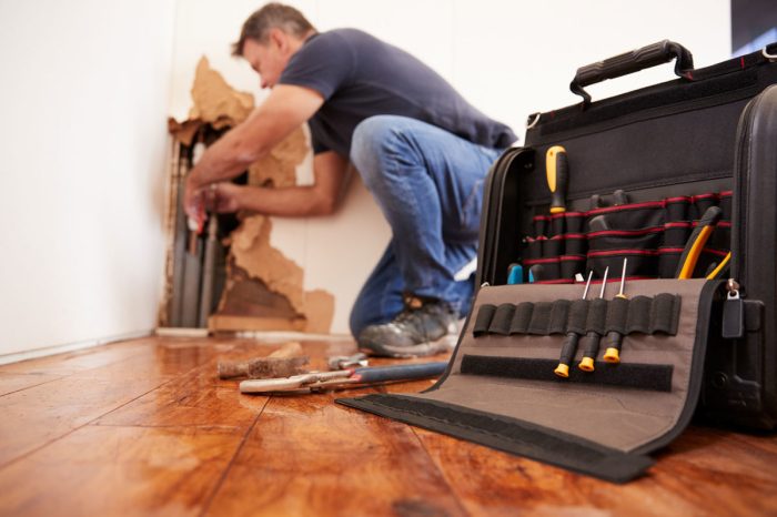 Home repair damage contractor